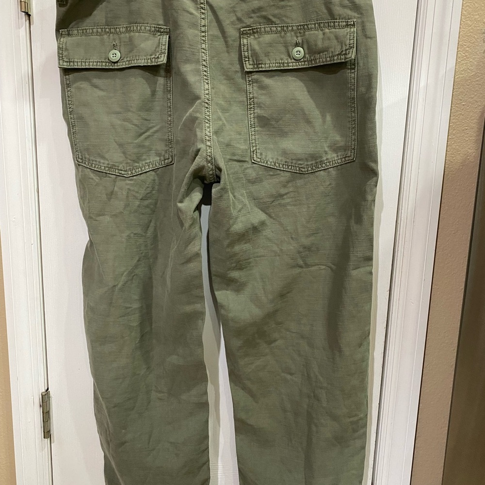 Zara Woman Pants in Olive